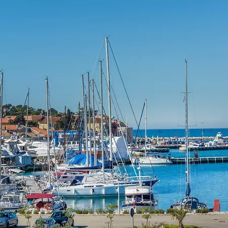 Lägenhet Luxury Novigrad *