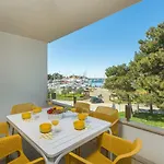 Luxury Novigrad *