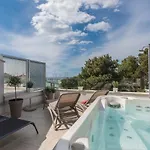 Luxury Novigrad *