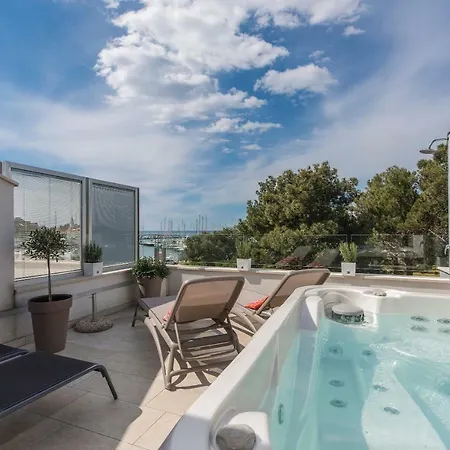 Luxury Novigrad *
